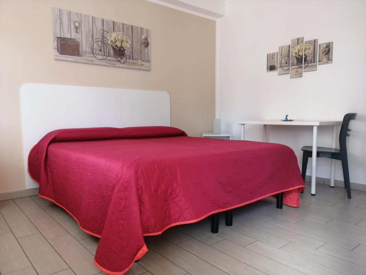 B&B Dal Gallo Battipaglia Eksteriør bilde