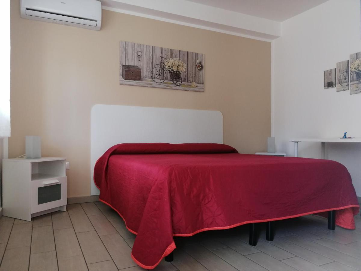 B&B Dal Gallo Battipaglia Eksteriør bilde